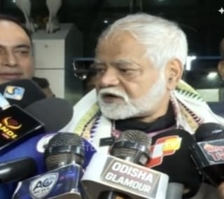 Acclaimed Bollywood Actor Sanjay Mishra Makes Odia Cinema Debut, Begins Shooting in Bhubaneswar